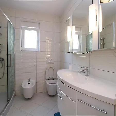 Apartament Valbandon 2198 Fažana