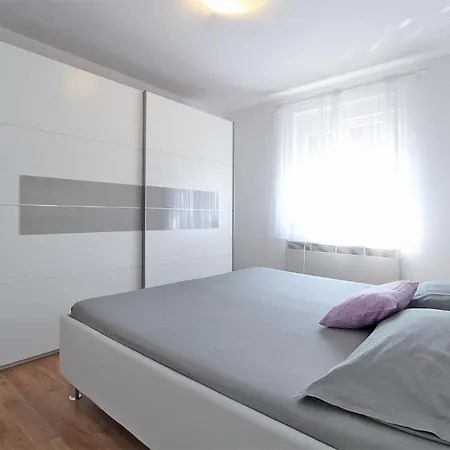 Valbandon 2198 Apartament Fažana